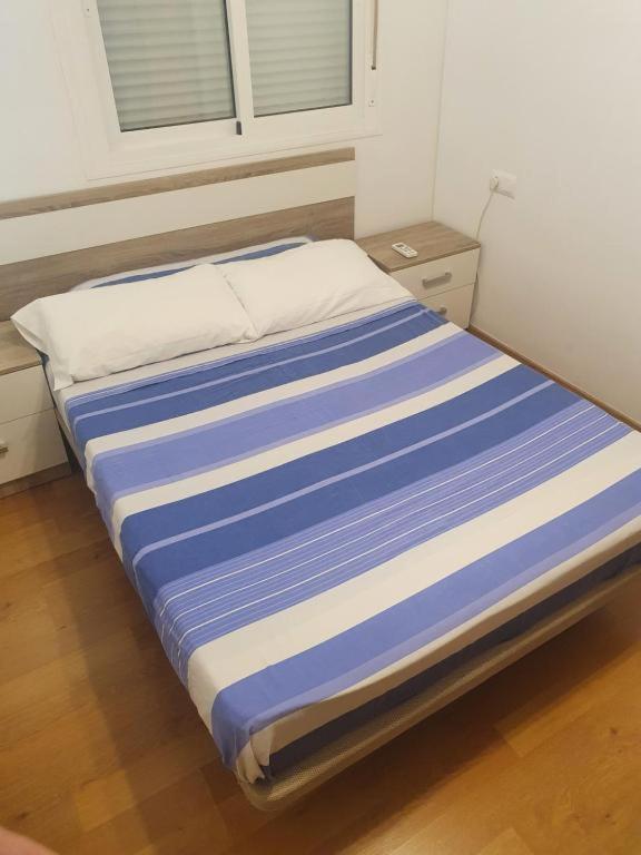 3f, Aire Acondic, 80m2, 2 Dormitorios, 4 Huespedes, Wifi Gratis